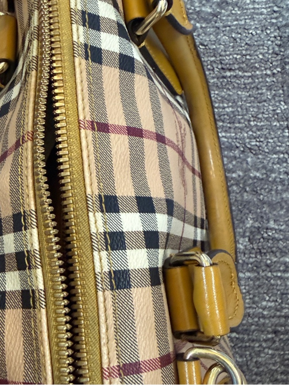 Burberry Mustard Yellow Check Satchel Bag Authentic in very good condition - Picture 13 of 15